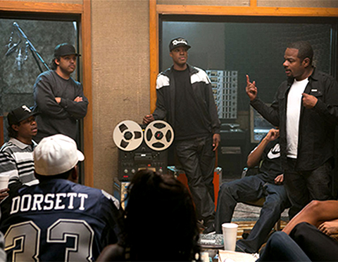 4-Straight-Outta-Compton-2015-rez-F-Gary-Gray.jpg