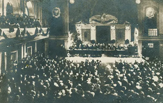 W pierwszym posiedzeniu Polskiego Sejmu Dzielnicowego 3 grudnia 1918 r. w Poznaniu brało udział około 1,1 tys. delegatów. fot. fot. Wielkopolskie Muzeum Niepodległości w Poznaniu