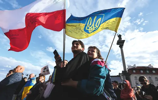 Manifestacja poparcia dla Ukrainy w Dzień Niepodległości naszych wschodnich sąsiadów, plac Zamkowy w Warszawie, 24 sierpnia 2025 r. fot. Jakub Porzycki/ Anadolu/Getty Images