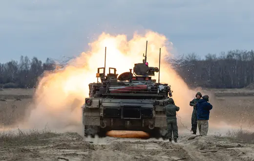 Ćwiczenia w Centrum Szkolenia Wojsk Lądowych na terenie poligonu w podpoznańskim Biedrusku, kwiecień 2025 r. fot. Jakub Walasek/ REPORTER/East News