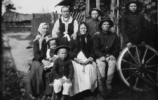 Wielopokoleniowa rodzina z Murzasichla, 1906 rok fot. Zbiory Muzeum etnograficznego w Krakowie