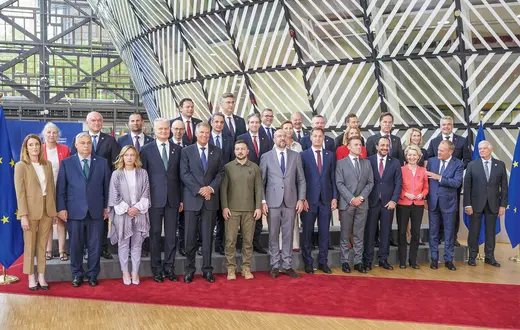 Liderzy państw Unii Europejskiej podczas szczytu w Brukseli 27 czerwca 2024 r. To właśnie szefowie rządów podejmują kluczowe decyzje dotyczące strategii unijnej oraz kierunków integracji europejskiej | Fot. Thierry Monasse/REPORTER/East News
