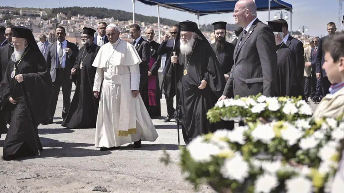 Wizyta papieża Franciszka na greckiej wyspie Lesbos / fot. PAP