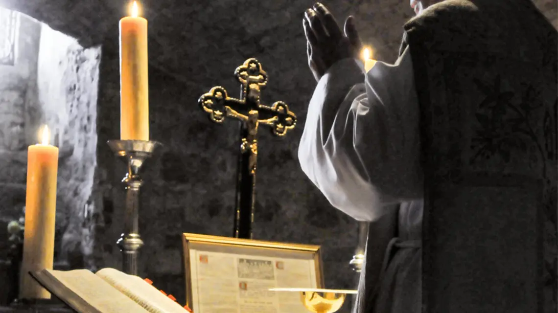 Liturgiczne sanctum, Jezus eucharystyczny, jest w rzeczy samej nierozdzielne z liturgicznym sacrum, czyli tradycją. Dopiero oba te wymiary tworzą całośćFot. J.Tomaszewski/PK