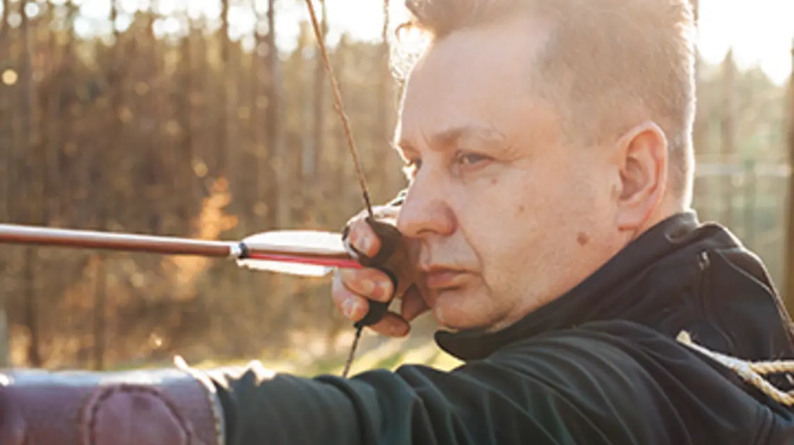 FOT. MACIEJ DUDEK. Boję się iść na emeryturę, zdjąć mundur. Nie wiem, czy będę mógł wtedy pomagać równie skutecznie – mówi Cezary Sierzputowski.