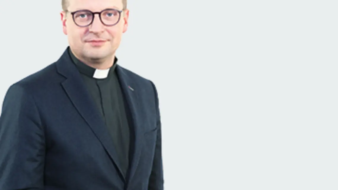 FOT. ZUZANNA SZCZERBIŃSKA/PK. Ks. Mirosław Tykfer redaktor naczelny.