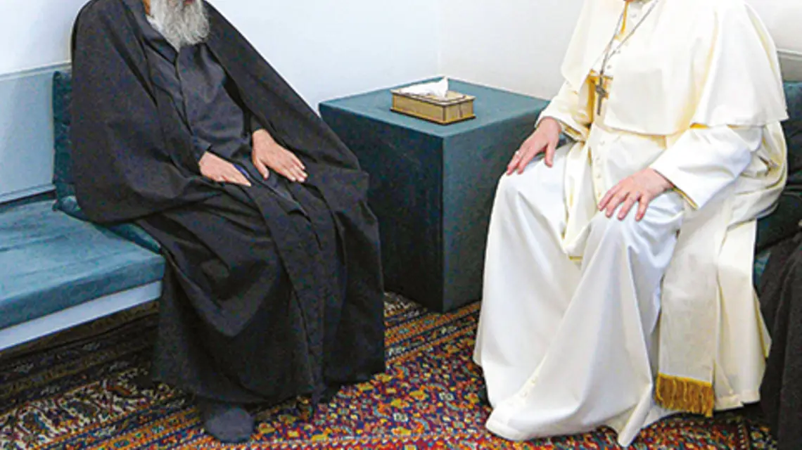 Do tej pory papież spotykał się z liderami sunnitów. Tym razem został przyjęty przez wysoko postawionego, otwartego na dialog, wyważonego szyitę fot. ABACAPRESS.COM/PAP