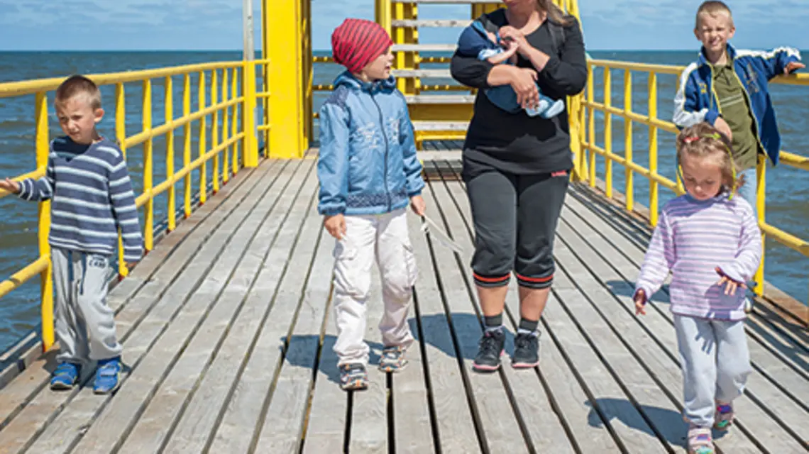 Jest to jedna z fotografii cyklu „Reborn”, za który Karolina Jonderko otrzymała II nagrodę World Press Photo w kategorii projektów długoterminowych fot. Karolina Jonderko/World Press Photo