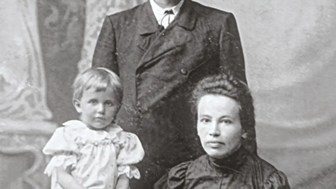 Kompozytor ze swoją żoną i córką, ok. 1920 r. fot. Wikipedia