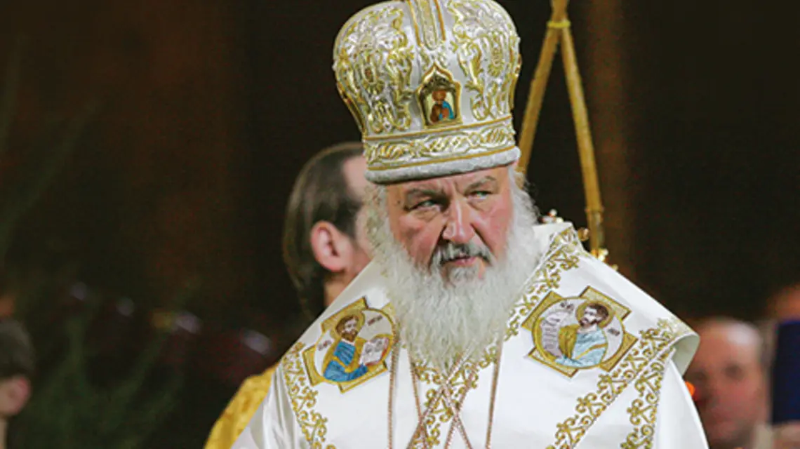 Cyryl  popiera Władimira Putina i jego tzw. operację specjalną w Ukrainie. Taka postawa spotyka się ze zdecydowanym sprzeciwem ze  strony różnych Kościołów i wspólnot religijnych, fot. Getty Images