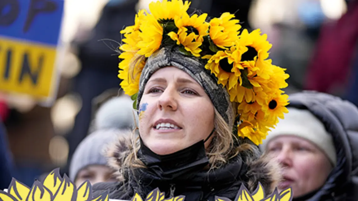 Demonstracje przeciwko rosyjskiej agresji na Ukrainę trwają w Ottawie od 24 lutego fot. The Canadian Press/Associated Press/ East News