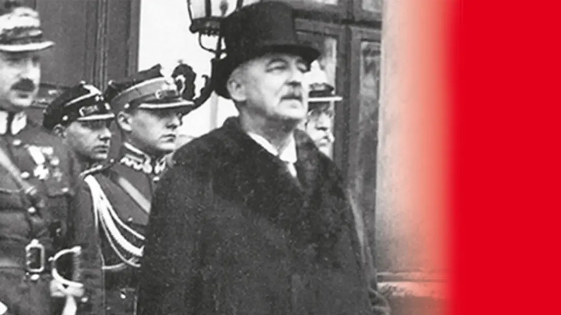 Prezydent Gabriel Narutowicz opuszcza Sejm po zaprzysiężeniu na urząd, 11 grudnia 1922 r. fot. Krzysztof Chojnacki /East News/Reprodukcja