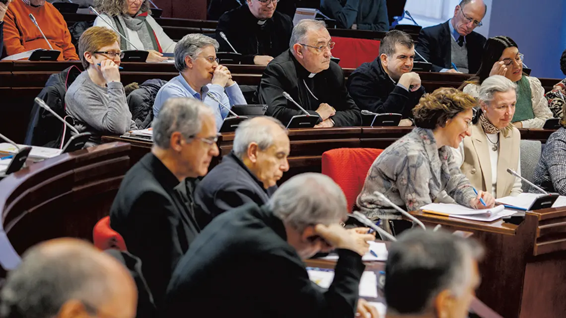 28 stycznia 2023 r. w Madrycie odbyło się spotkanie, gdzie prezentowano tekst syntetyczny opracowany przez Zespół Synodalny EEC | fot. Alejandro Martinez Velez/Europa Press/Getty Images