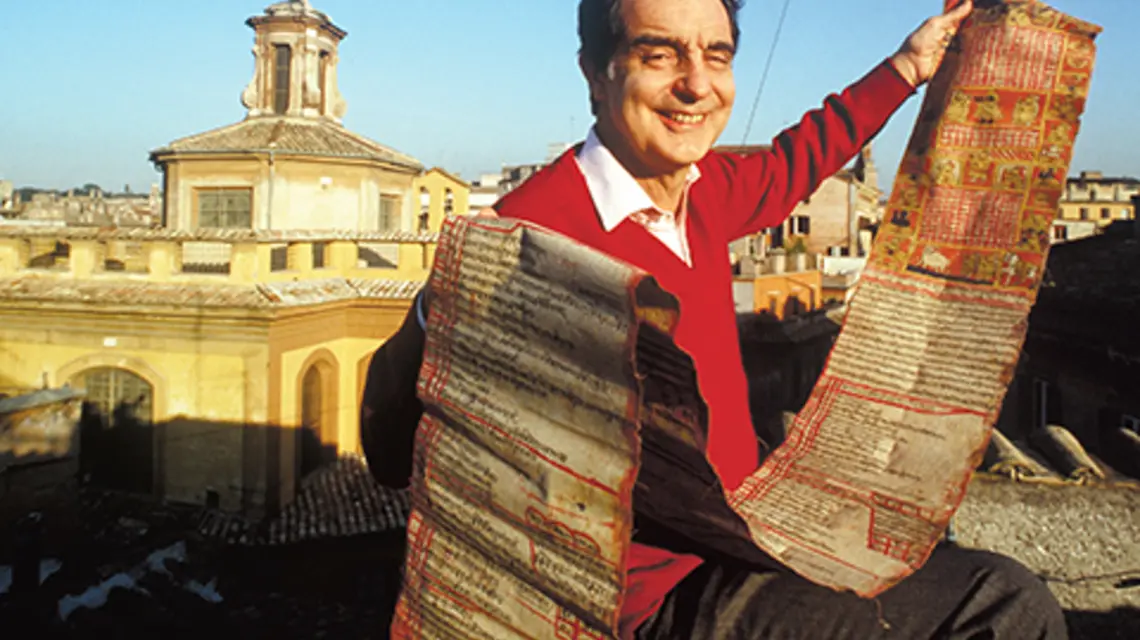 Italo Calvino w Rzymie, grudzień 1984 r. | fot. Gianni Giansanti/Getty Images