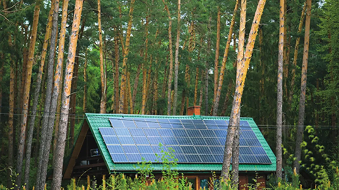 Domek letniskowy w okolicach Warszawy, maj 2022 r. | fot. Bartosz Krupa/East News