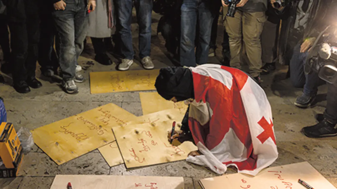 W Tbilisi protestowało 20 tys. obywateli stolicy. fot. Diego Fedele/Getty Images