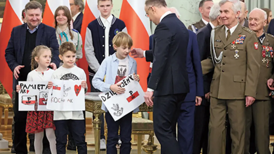Prezydent podpisał ustawę o Dniu Pamięci Żołnierzy Armii Krajowej, 6 lutego 2025 r. | fot. Adam Burakowski/East News