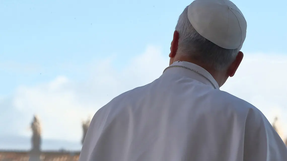 Papież Leon XIV w czasie audiencji generalnej na placu Świętego Piotra, Watykan, 19 listopada 2025 r. fot. Grzegorz Gałązka/Getty Images