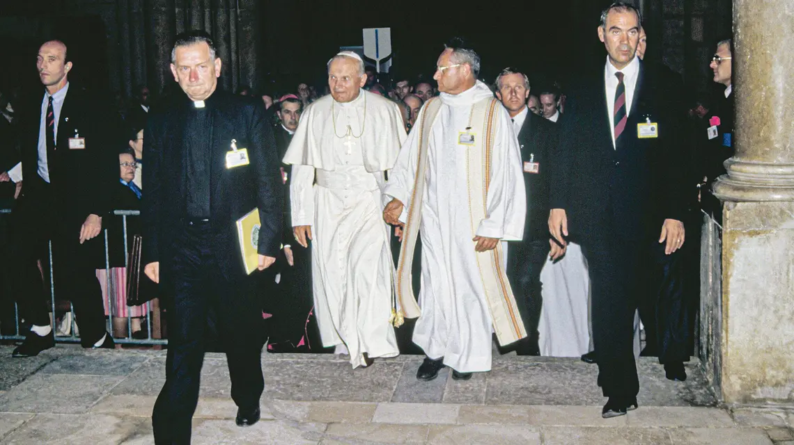 Wizyta papieża Jana Pawła II w Synagodze Większej w Rzymie, 13 kwietnia 1986 r. fot. Wojtek Laski/East News