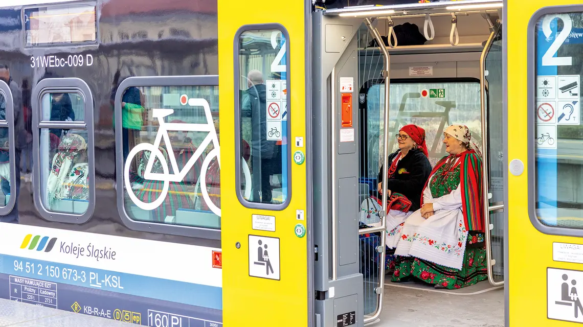 Przejazd inauguracyjny na trasie Chorzów – Chorzew Siemkowice, 5 grudnia 2025 r. Od 14 grudnia pociągi Kolei Śląskich kursują już na tej linii regularnie fot. Andrzej Grygiel/East News