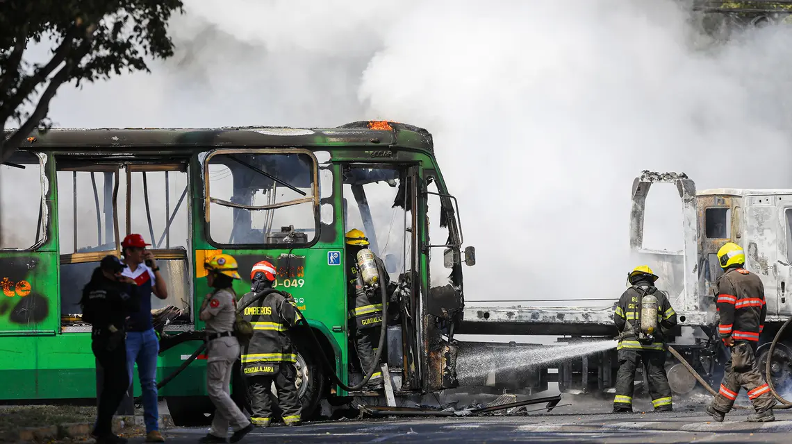 Podczas oblężenia rezydencji El Mencho zginęło 25 policjantów i ośmiu gangsterów, Tapalpa, 22 lutego 2026 r. fot. Anadolu/Getty Images