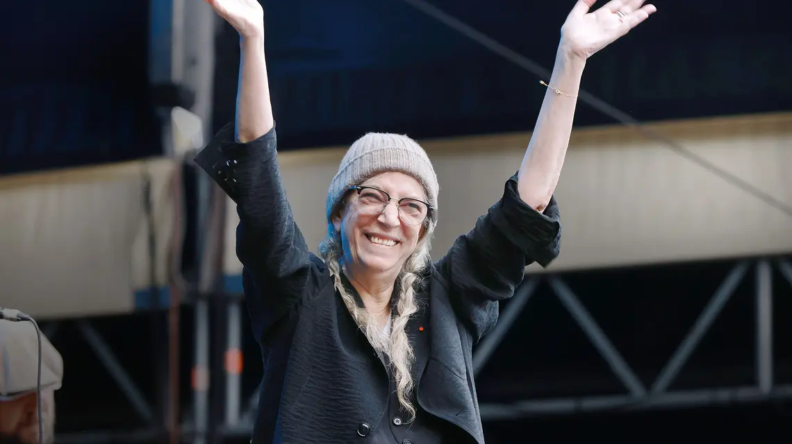Patti Smith w czasie koncertu w Berlinie, 11 lipca 2025 r. Urodzona w 1946 r. Amerykanka uważana jest za jedną z najważniejszych kobiet w historii rocka | fot. IMAGO/East News