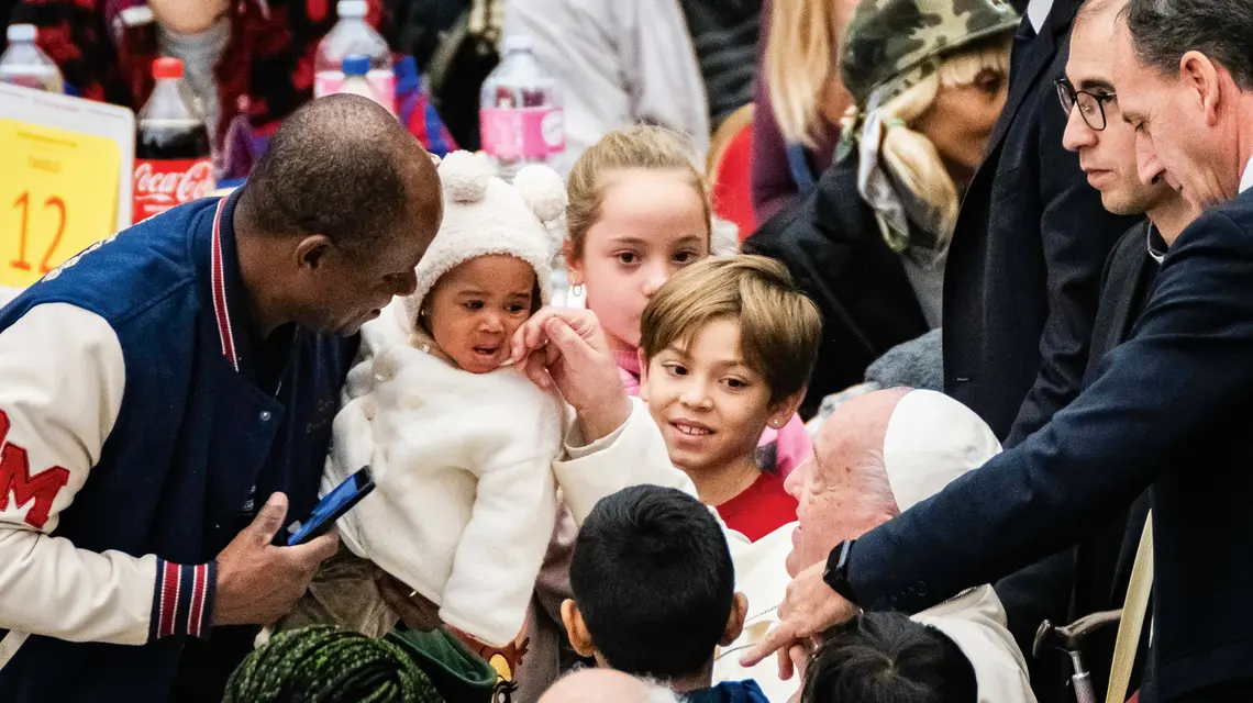 Papież Franciszek podczas obchodów VIII Światowego Dnia Ubogich w Auli Pawła VI, Watykan, 17 listopada 2024 r. | fot. Andrea Calandra/IMAGO/East News