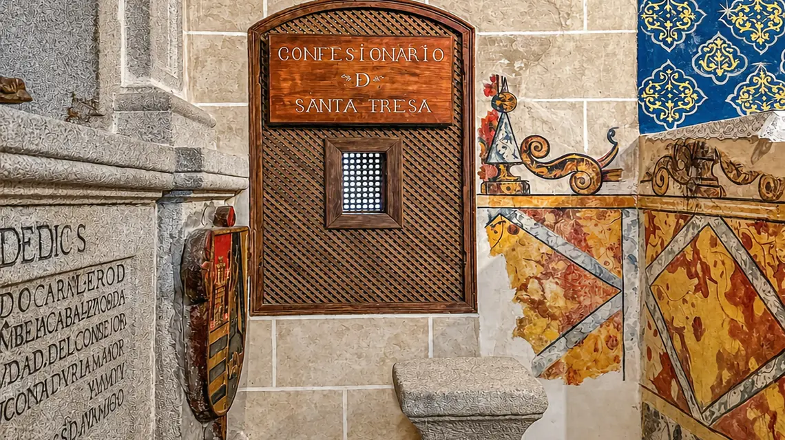 Konfesjonał św. Teresy od Jezusa w Kaplicy Chrystusa Konającego w Klasztorze Królewskim św. Tomasza w Ávili (Hiszpania) | Fot. KS. WOJCIECH NOWICKI