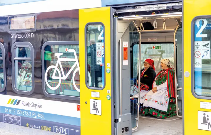 Przejazd inauguracyjny na trasie Chorzów – Chorzew Siemkowice, 5 grudnia 2025 r. Od 14 grudnia pociągi Kolei Śląskich kursują już na tej linii regularnie fot. Andrzej Grygiel/East News