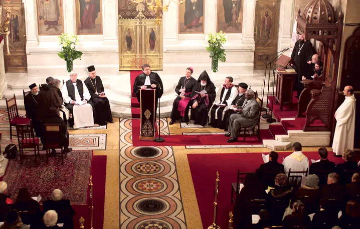Obchody Tygodnia Modlitw o Jedność Chrześcijan w prawosławnej katedrze św. Stefana w Paryżu, styczeń 2012 r. fot. Godong/Universal Images Group/ Getty Images