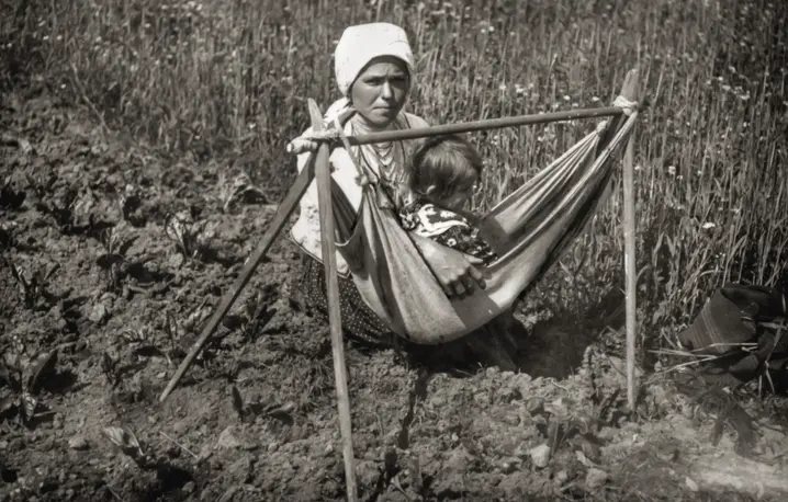 Kobieta łemkowska z dzieckiem, 1935 r.