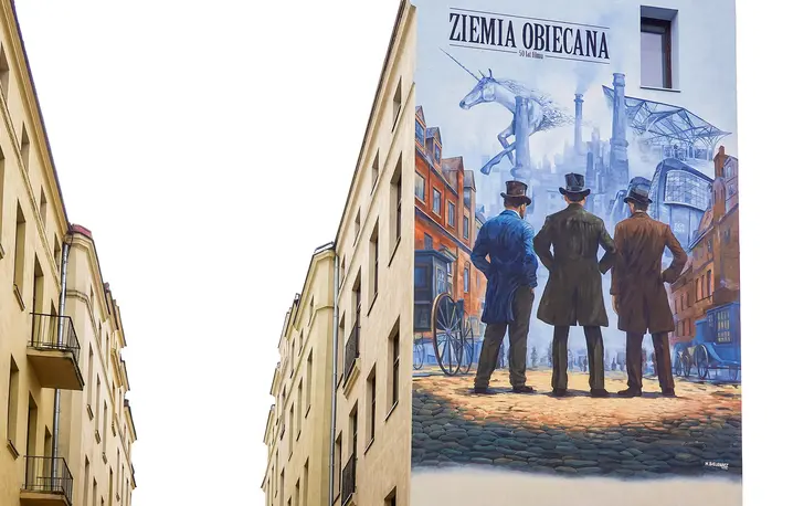 Mural przy ul. Piotrkowskiej w Łodzi autorstwa Macieja Bielewicza upamiętniający 50. rocznicę premiery Ziemi obiecanej Wajdy. To hołd dla jednego z najważniejszych dzieł polskiej kinematografii i symbol filmowego dziedzictwa miasta fot. PIOTR KAMIONKA/REPORTER/east news