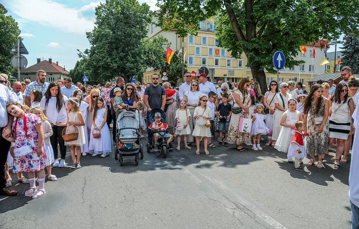  Procesja Bożego Ciała na ulicach Jasła, 19 czerwca 2025 r. Fot. Marek Dybas/REPORTER/east news