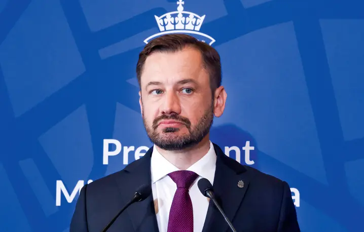 Prezydent Krakowa Aleksander Miszalski podczas konferencji 7 maja br. podsumowuje dwa lata swojej kadencji. Po niedzielnym referendum więcej nie będzie | fot. Beata Zawrzel/Reporter
