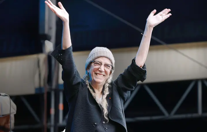 Patti Smith w czasie koncertu w Berlinie, 11 lipca 2025 r. Urodzona w 1946 r. Amerykanka uważana jest za jedną z najważniejszych kobiet w historii rocka | fot. IMAGO/East News