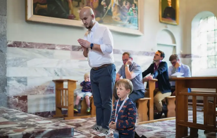 Warsztaty Ars Celebrandi, które pozwalają poznać tradycję: modlitwę, formację i piękno liturgii | Fot. Piotr Łysakowski