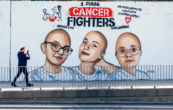 Mural wspierający akcję Cancer Fighters w Poznaniu autorstwa grafficiarza Kawu, 26 kwietnia 2026 r. Fot. Łukasz Gdak/East News