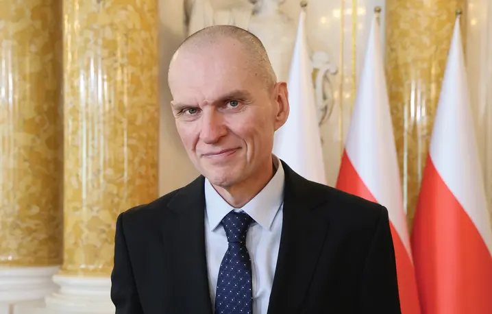 Uwolniony Andrzej Poczobut  3 maja  na Zamku Królewskim otrzymał Order Orła Białego, przyznany mu 11 listopada ubiegłego roku fot. Wojciech Olkuśnik/East News